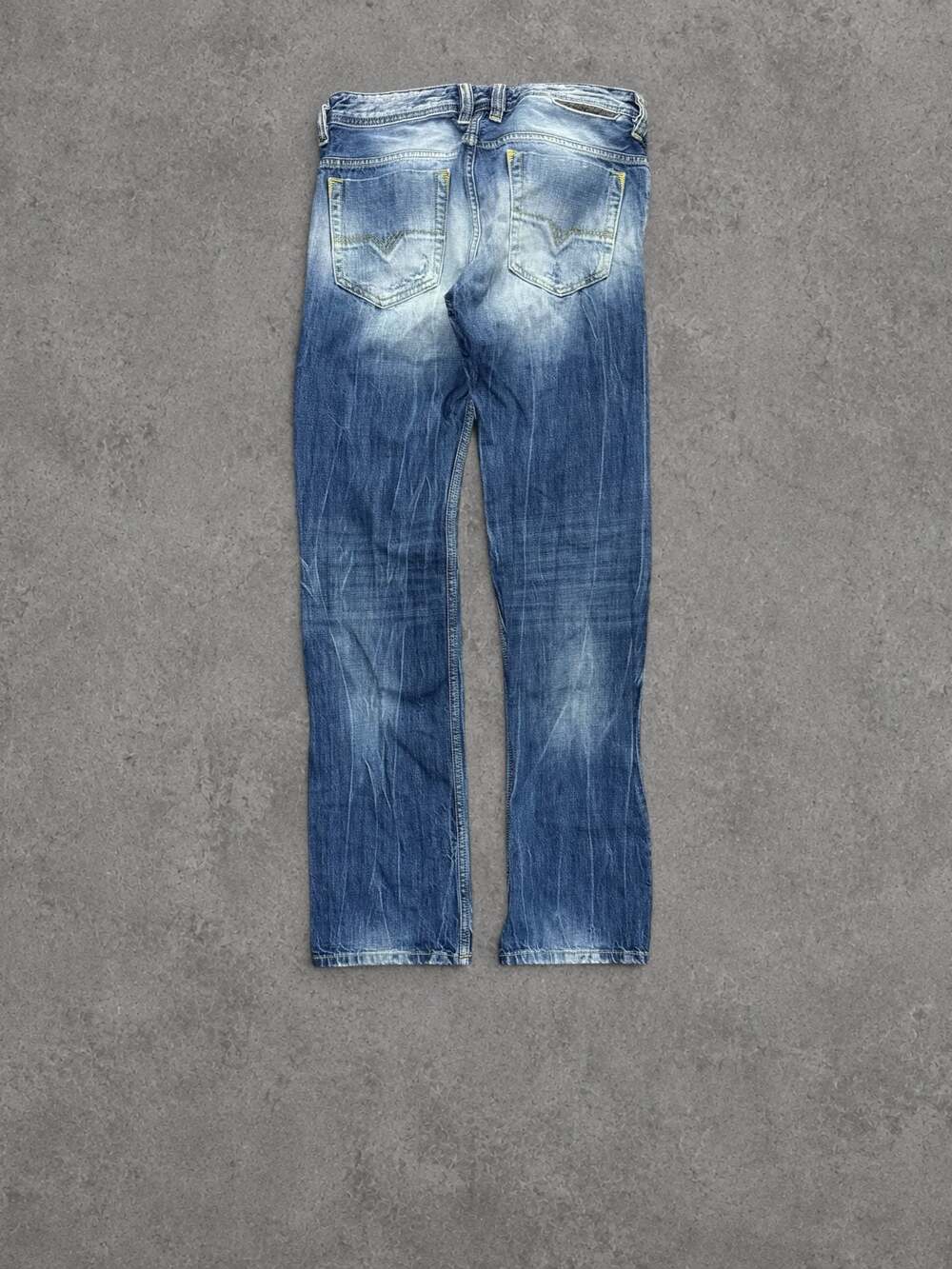 Diesel Safado 008QL Wash Regular Slim-Straight Distressed Jeans W29 L32